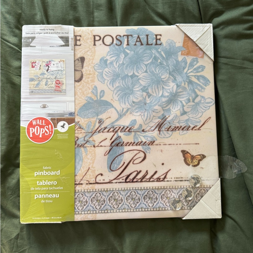 WallPops Fabric Pinboard with Floral Design